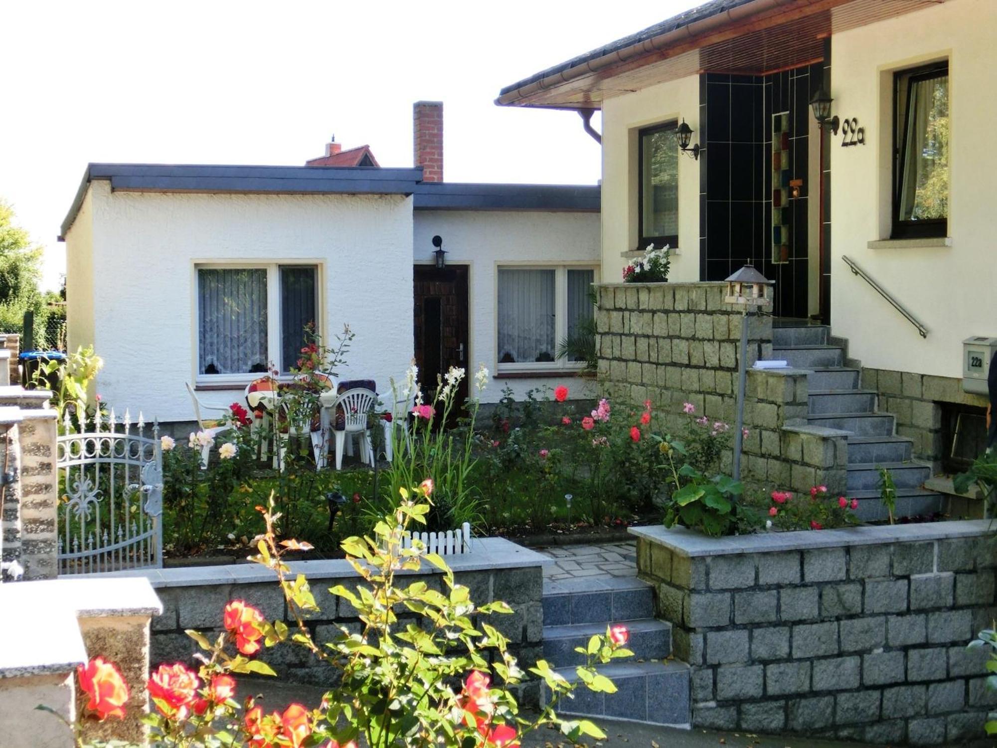 Attractive Bungalow In Ilsenburg With Terrace Exterior foto