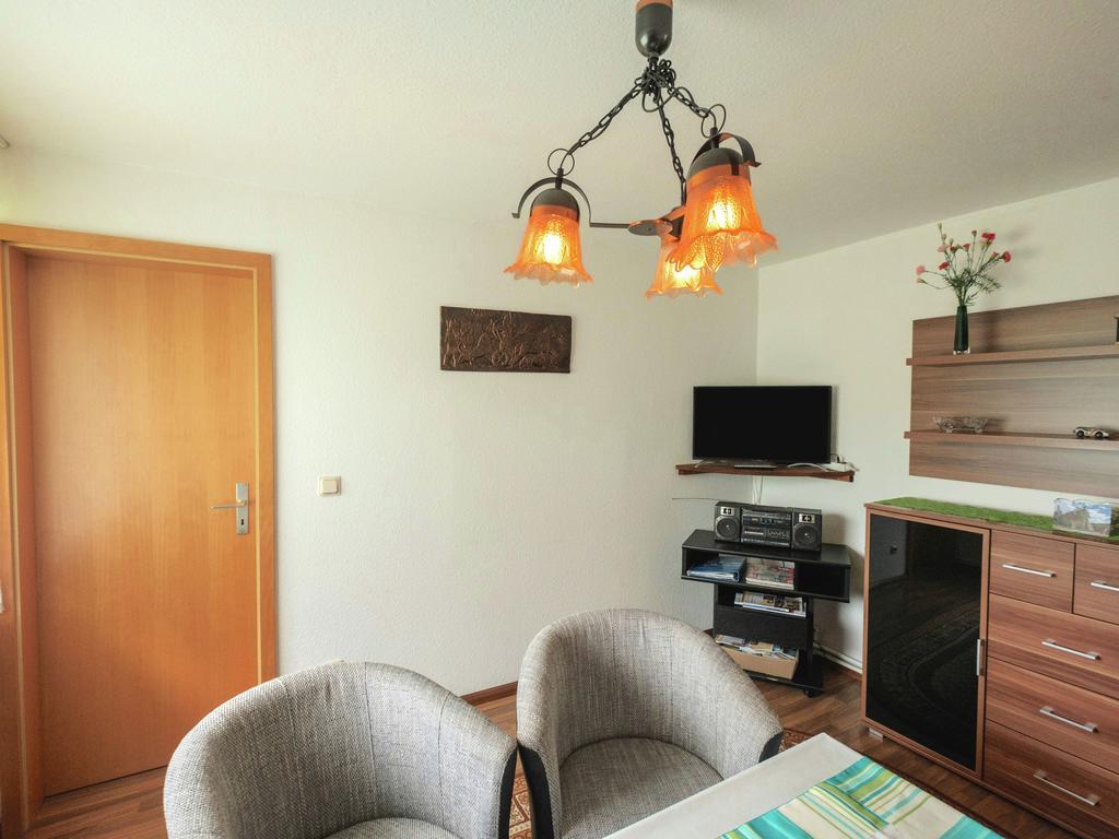 Attractive Bungalow In Ilsenburg With Terrace Exterior foto